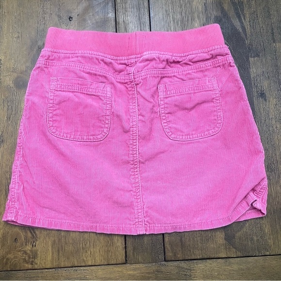 Girls Mini Boden pink corduroy skirt with flowers. Size 9-10. - Picture 3 of 6